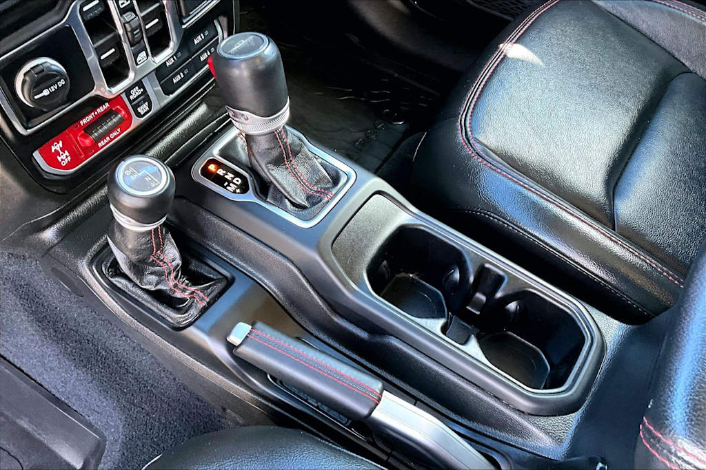 Thumbnail: 2022 Jeep Gladiator - 15