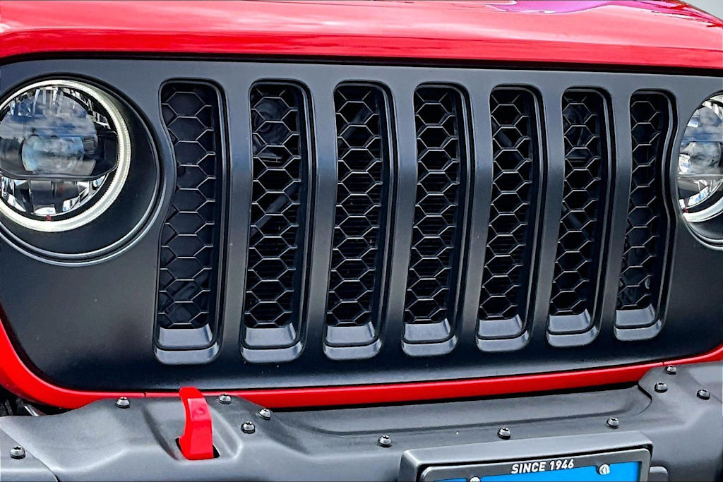 Thumbnail: 2023 Jeep Gladiator - 33