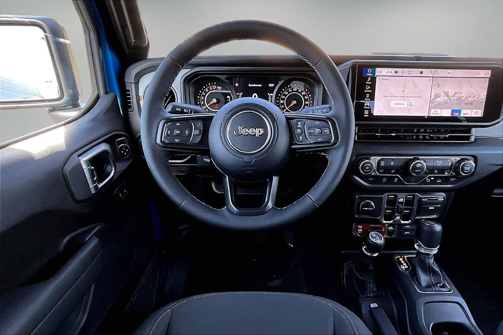 Thumbnail: 2026 Jeep Gladiator - 14