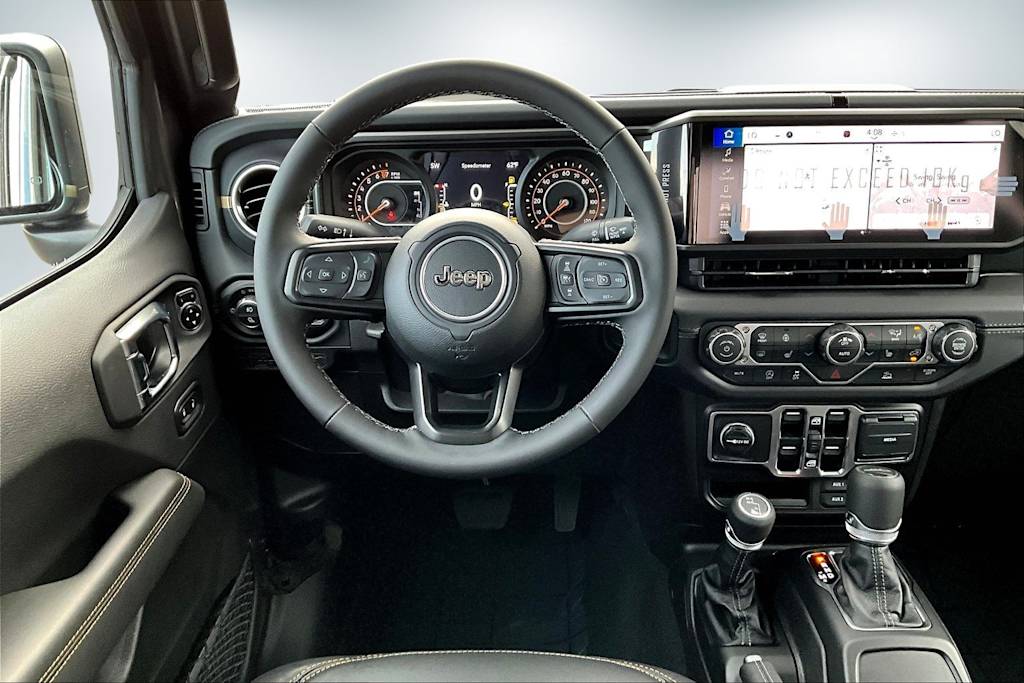 Thumbnail: 2025 Jeep Gladiator - 14