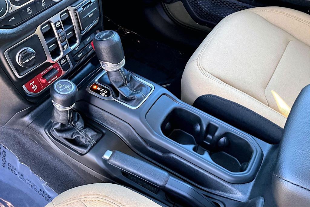 Thumbnail: 2026 Jeep Gladiator - 14