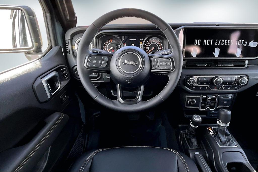 Thumbnail: 2026 Jeep Gladiator - 13