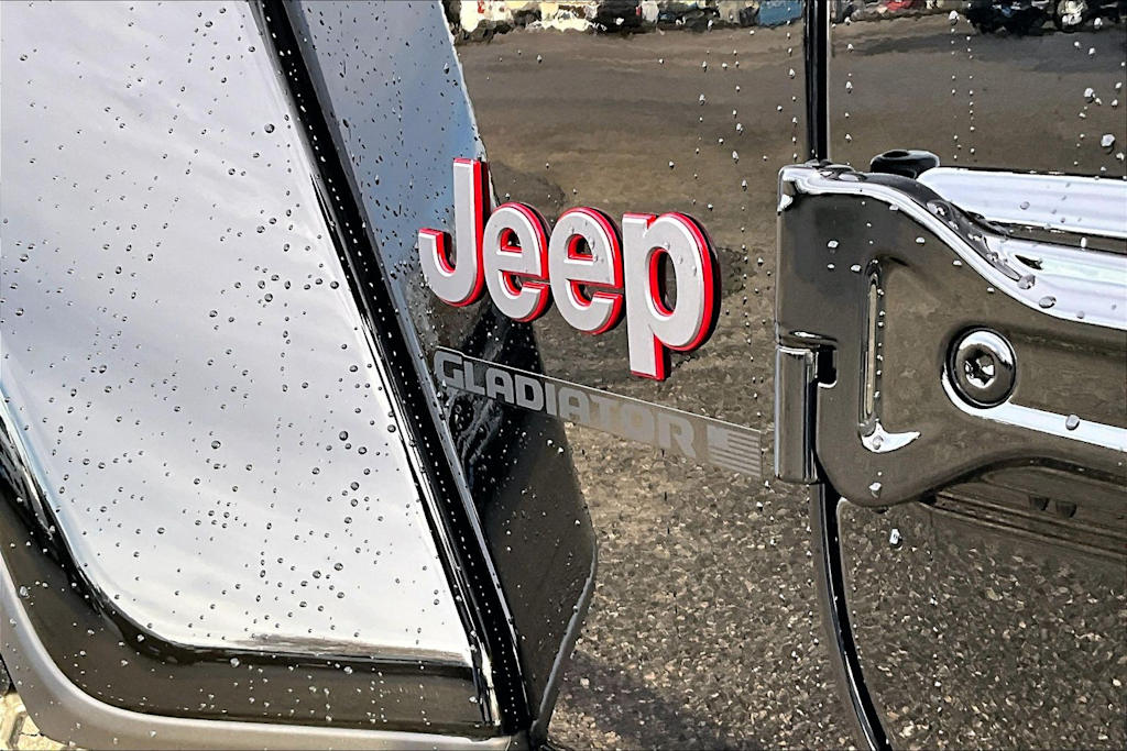 Thumbnail: 2026 Jeep Gladiator - 7