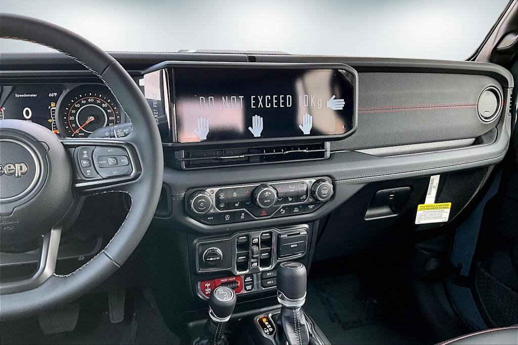 Thumbnail: 2026 Jeep Gladiator - 14