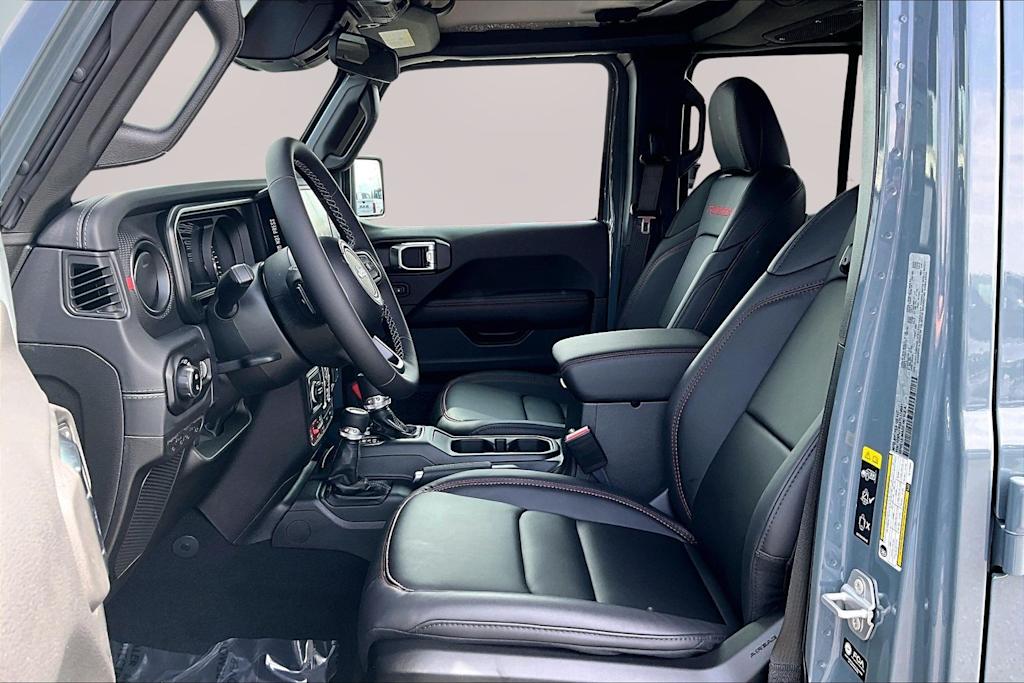 Thumbnail: 2026 Jeep Gladiator - 10