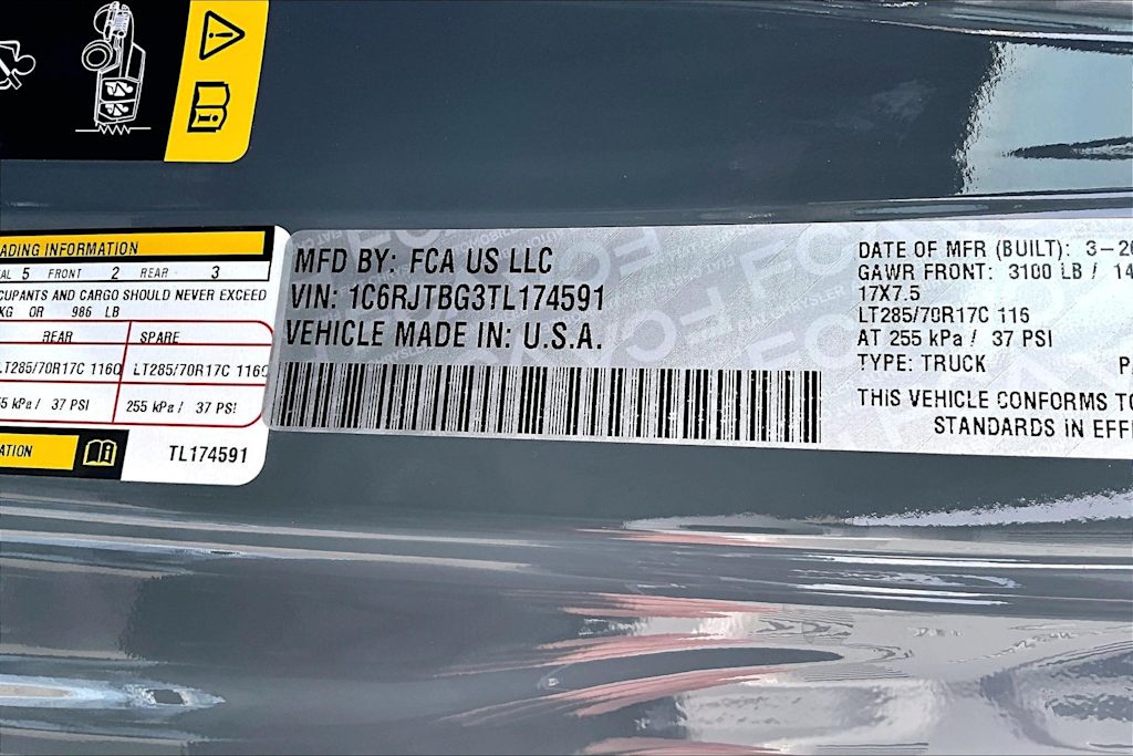 Thumbnail: 2026 Jeep Gladiator - 19