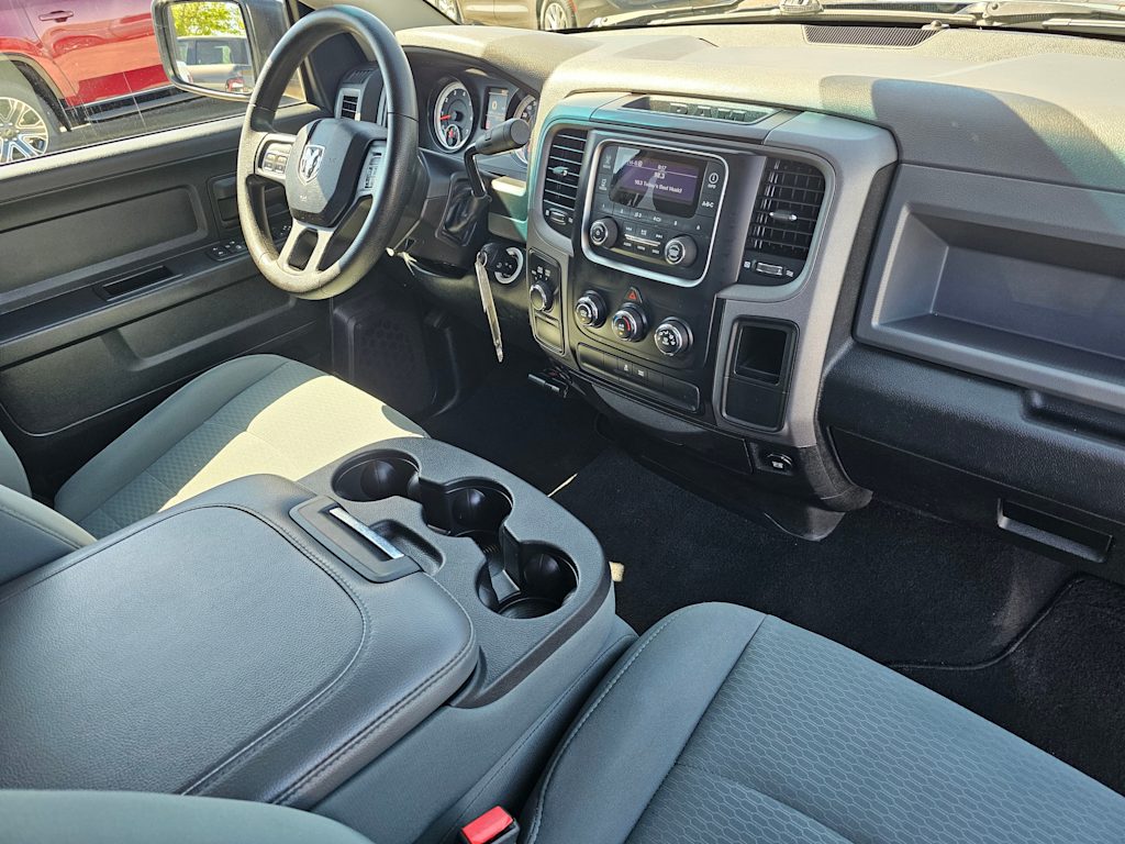 2015 RAM 1500 Tradesman 13
