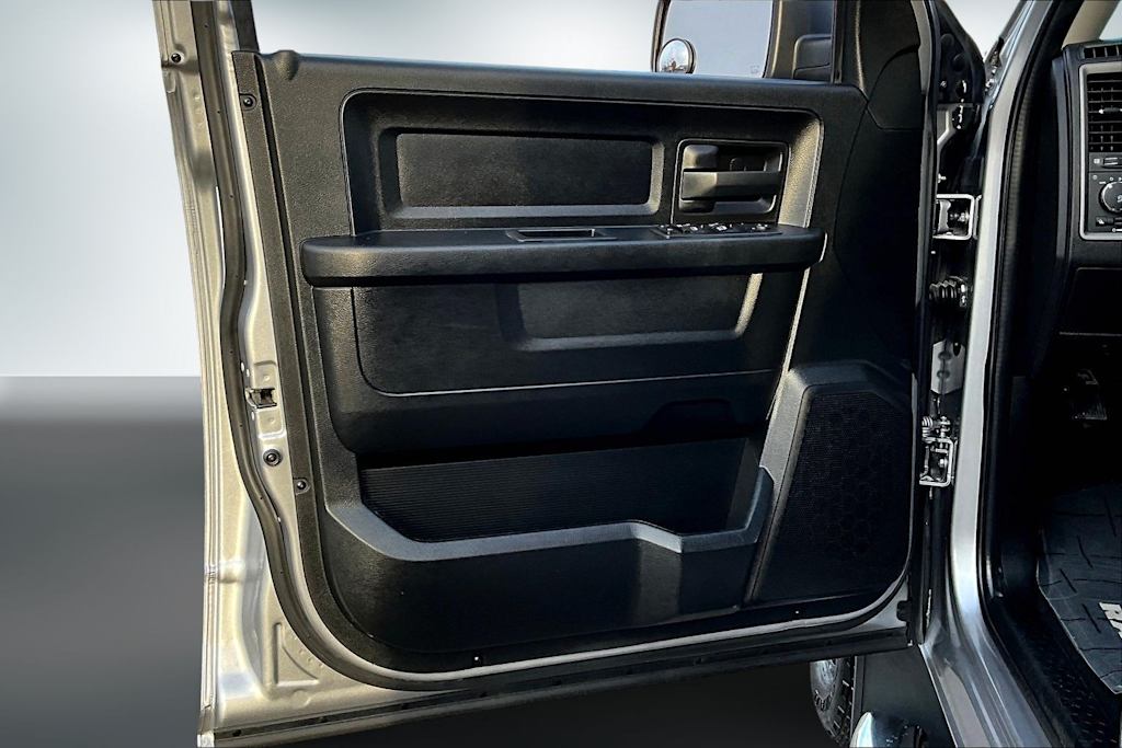 Thumbnail: 2019 RAM 1500 - 27