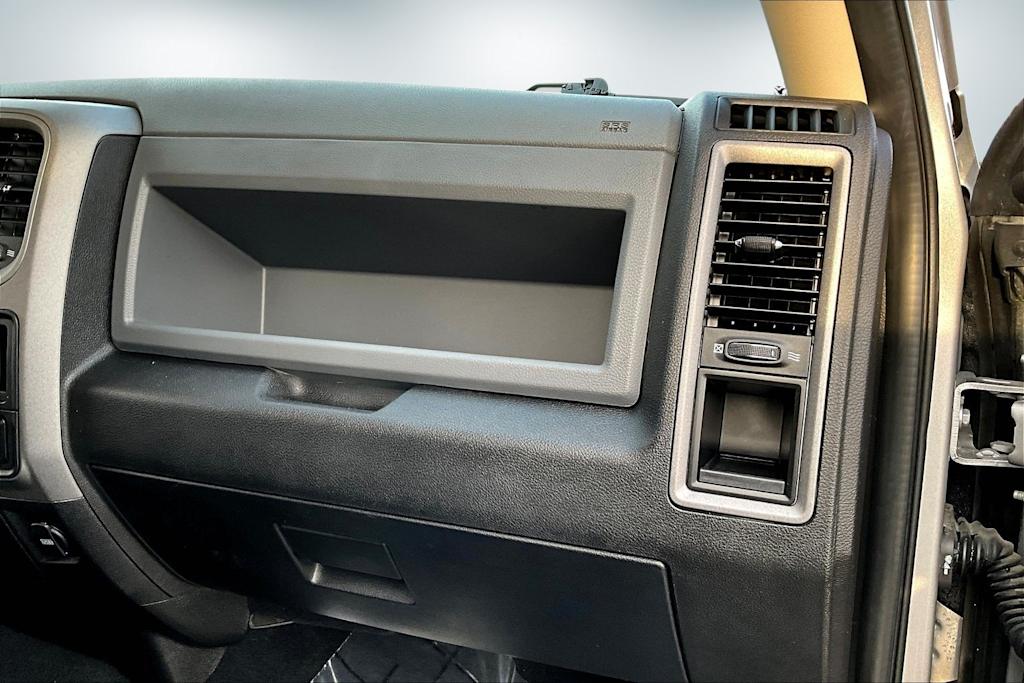 Thumbnail: 2019 RAM 1500 - 23