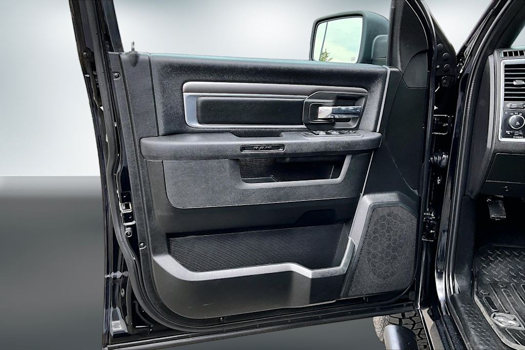 Thumbnail: 2022 RAM 1500 - 25