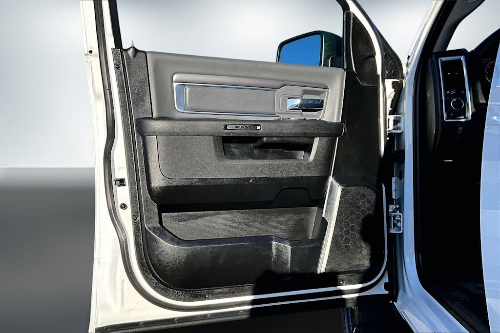 Thumbnail: 2022 RAM 1500 - 27