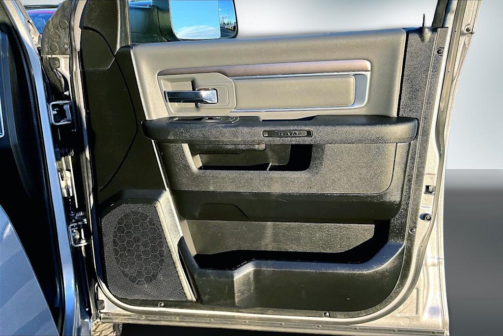 Thumbnail: 2023 RAM 1500 - 28