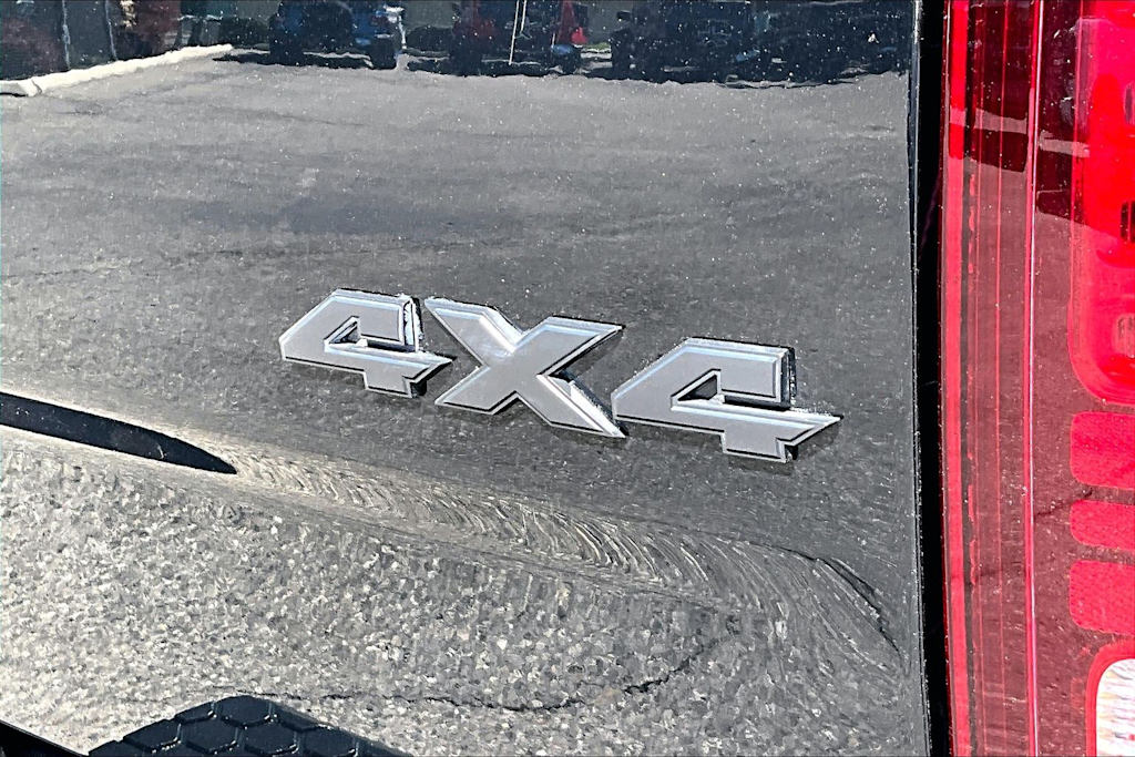 Thumbnail: 2024 RAM 1500 - 6