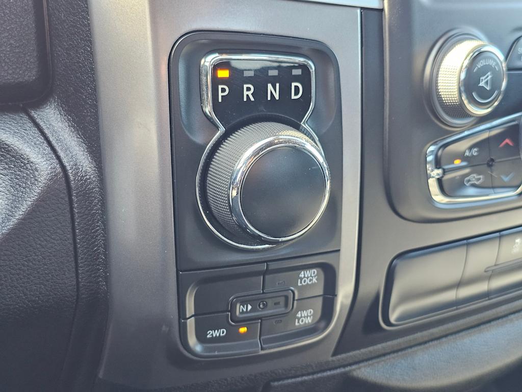 2021 RAM 1500 Warlock 16