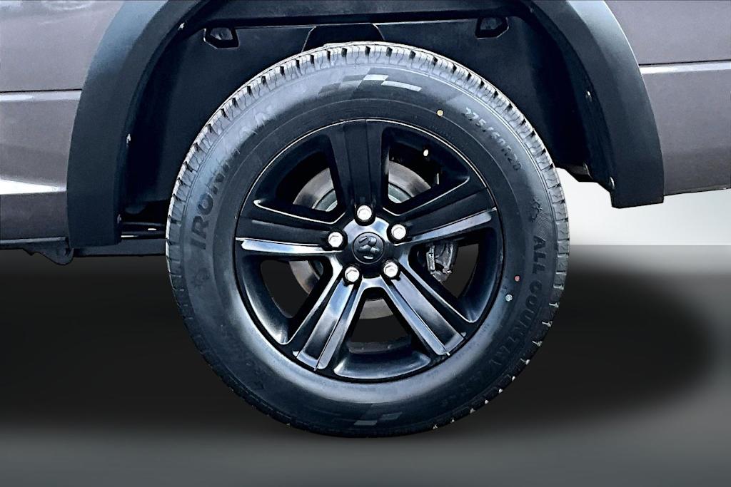 Thumbnail: 2021 RAM 1500 - 32