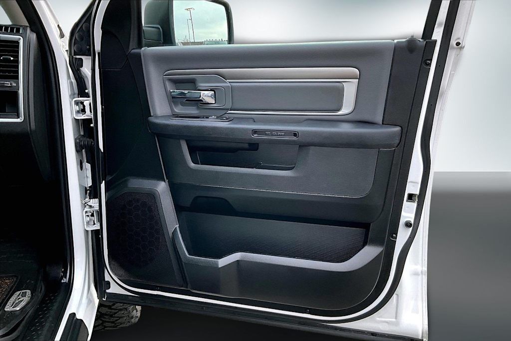 Thumbnail: 2022 RAM 1500 - 28