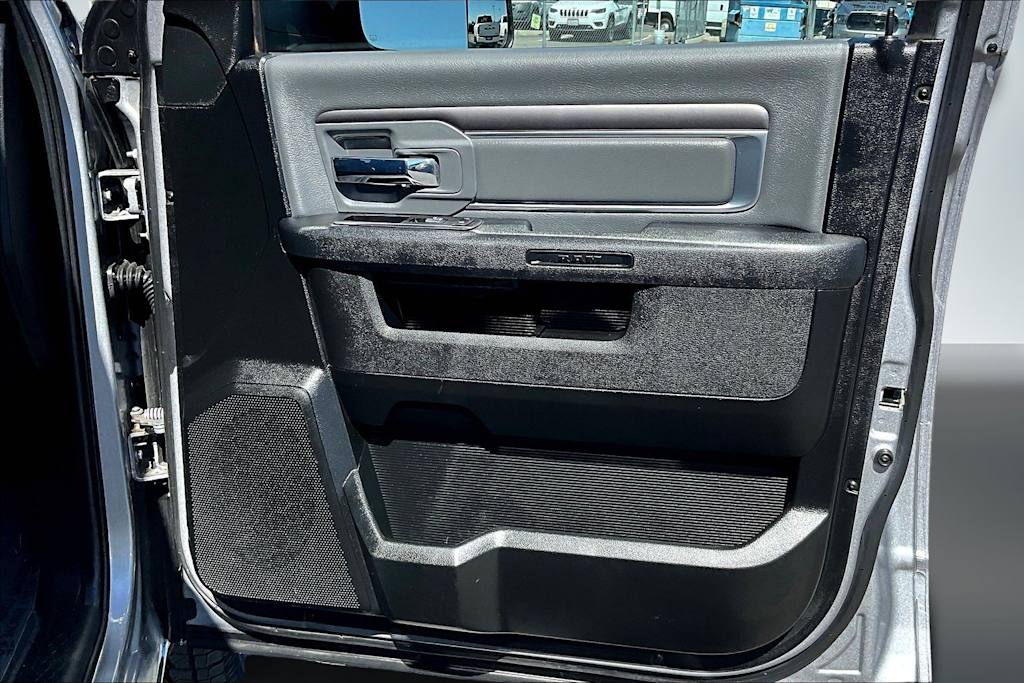 Thumbnail: 2023 RAM 1500 - 29