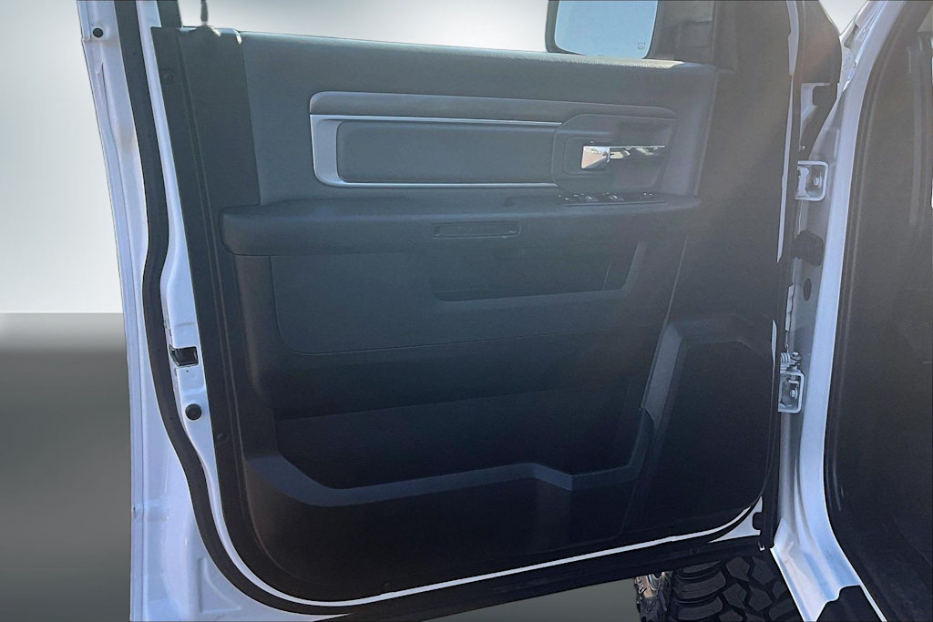 Thumbnail: 2023 RAM 1500 - 25