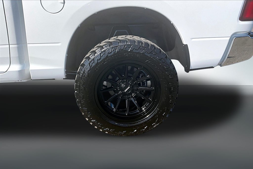 Thumbnail: 2023 RAM 1500 - 33