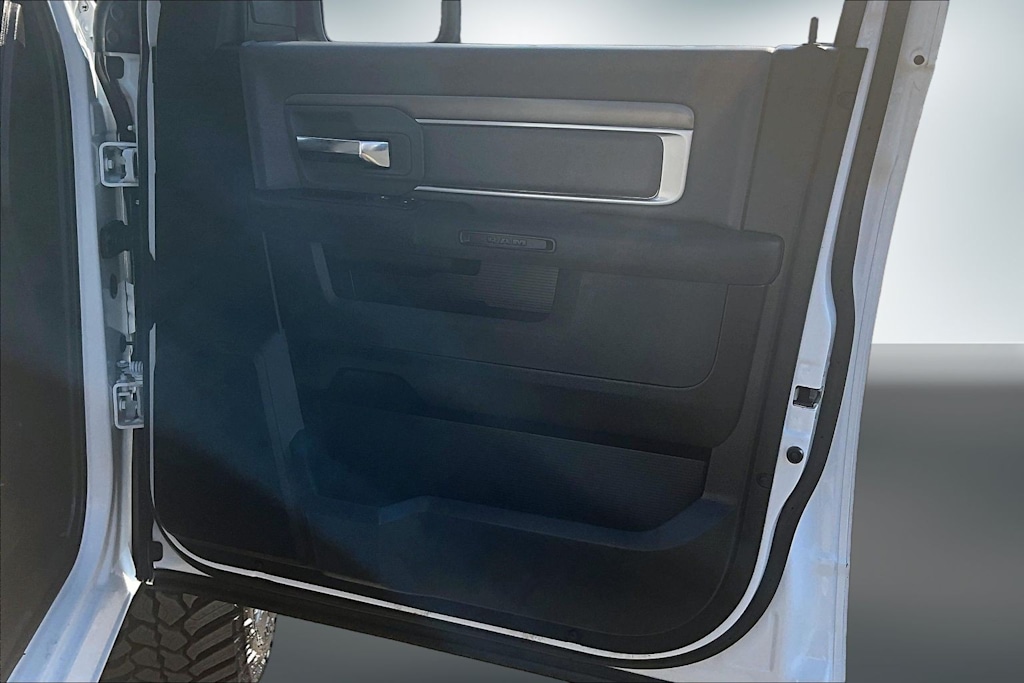 Thumbnail: 2023 RAM 1500 - 26
