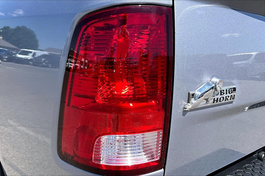 Thumbnail: 2019 RAM 1500 - 32