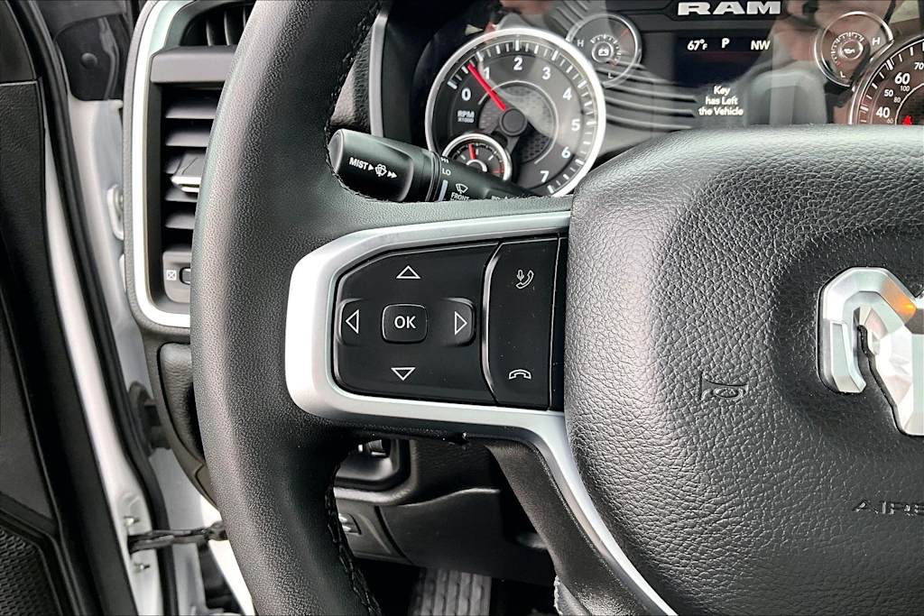 Thumbnail: 2025 RAM 1500 - 24