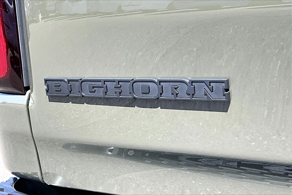 Thumbnail: 2026 RAM 1500 - 7
