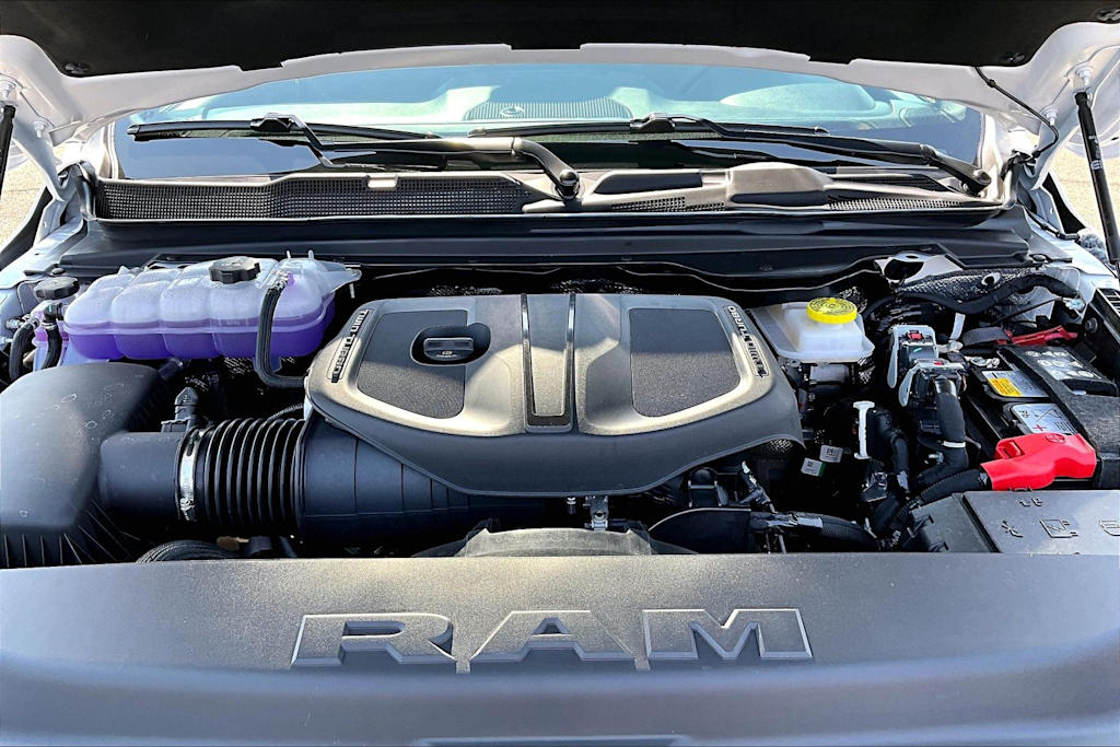 Thumbnail: 2026 RAM 1500 - 8