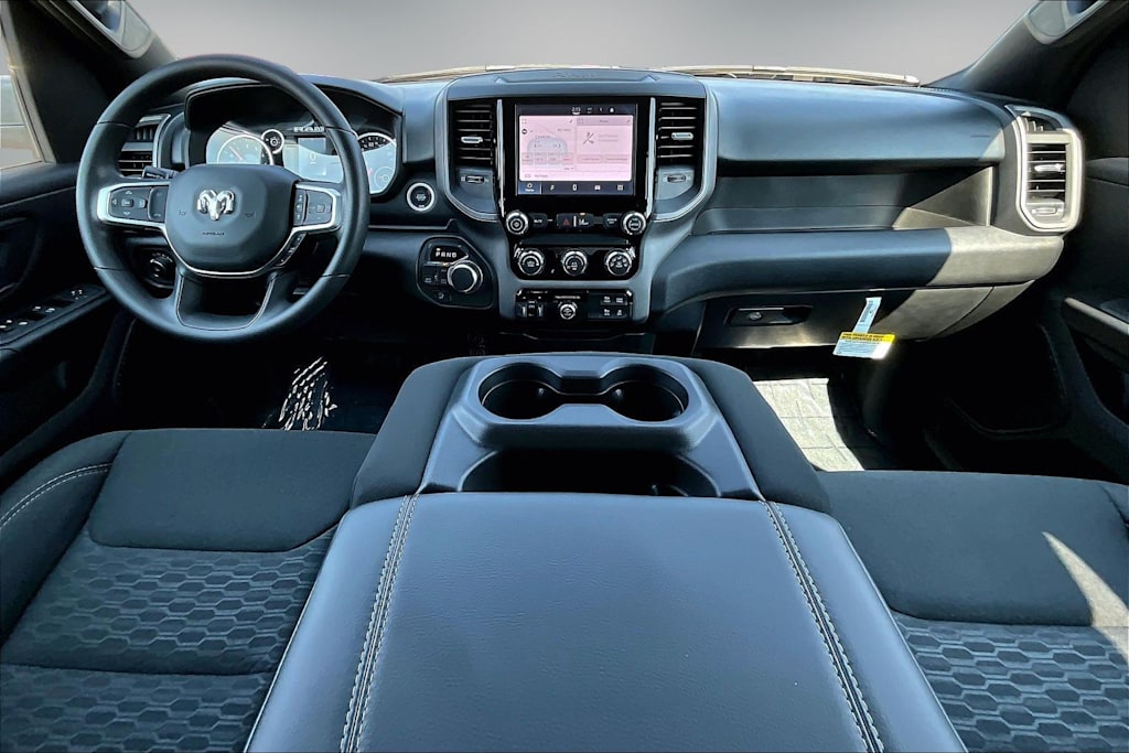 Thumbnail: 2026 RAM 1500 - 9
