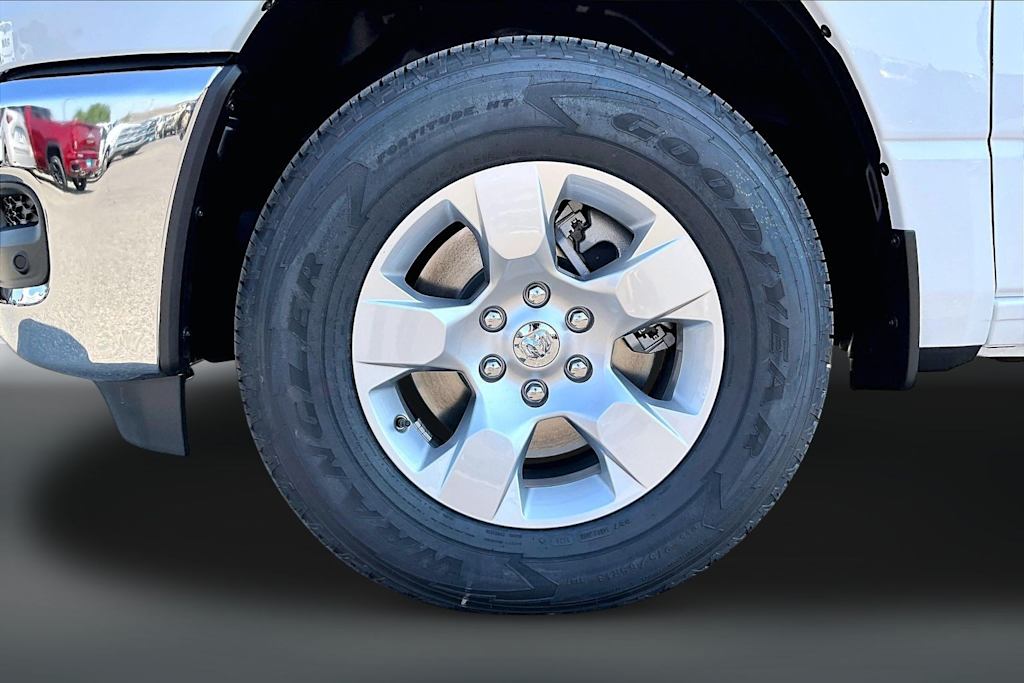 Thumbnail: 2026 RAM 1500 - 7