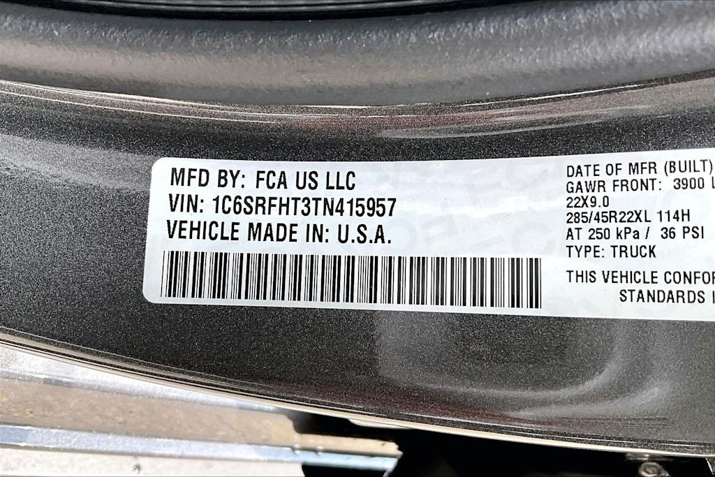 Thumbnail: 2026 RAM 1500 - 18