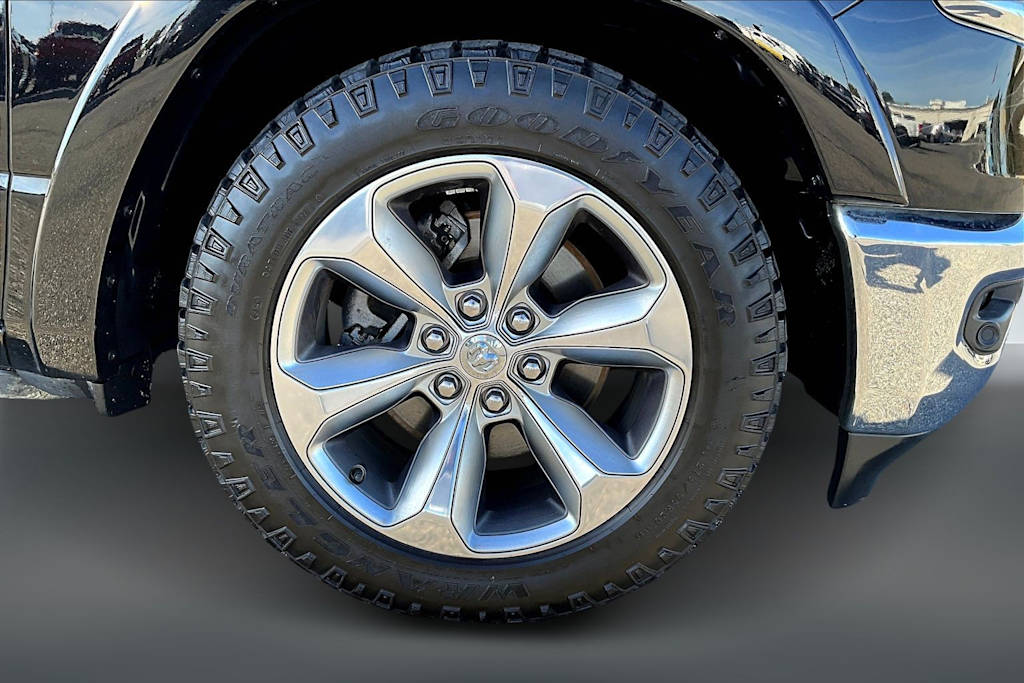 Thumbnail: 2019 RAM 1500 - 35