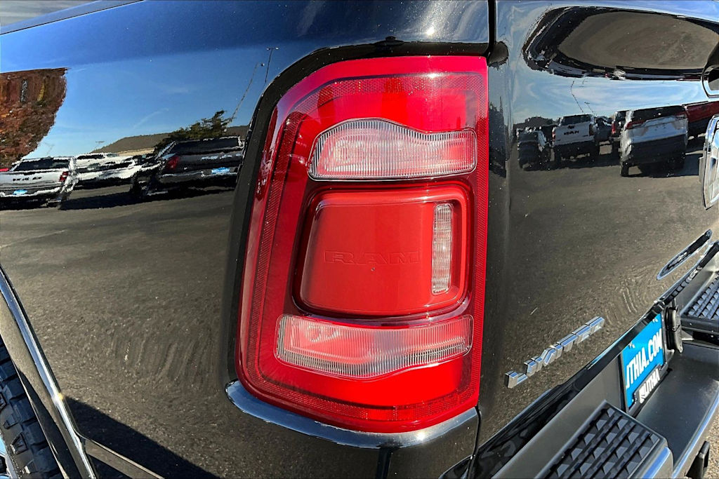 Thumbnail: 2019 RAM 1500 - 33