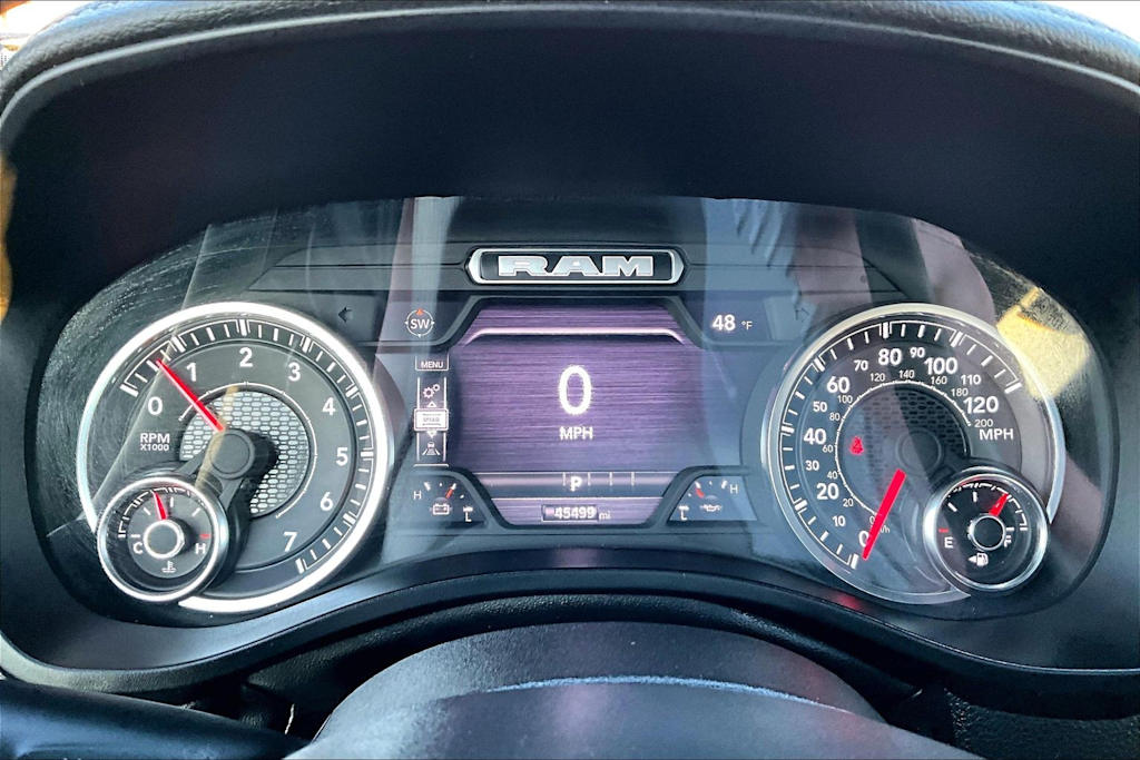 Thumbnail: 2025 RAM 1500 - 18