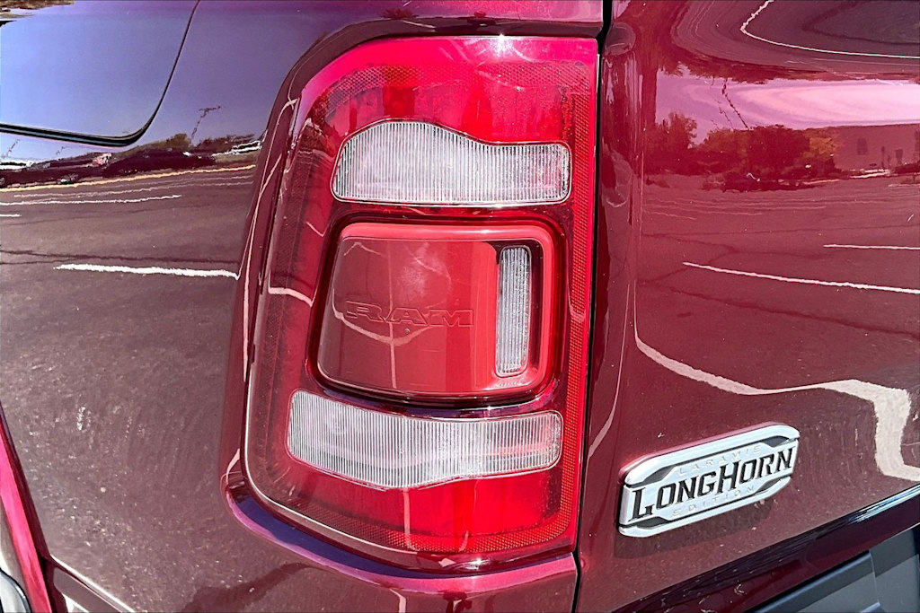 Thumbnail: 2019 RAM 1500 - 33