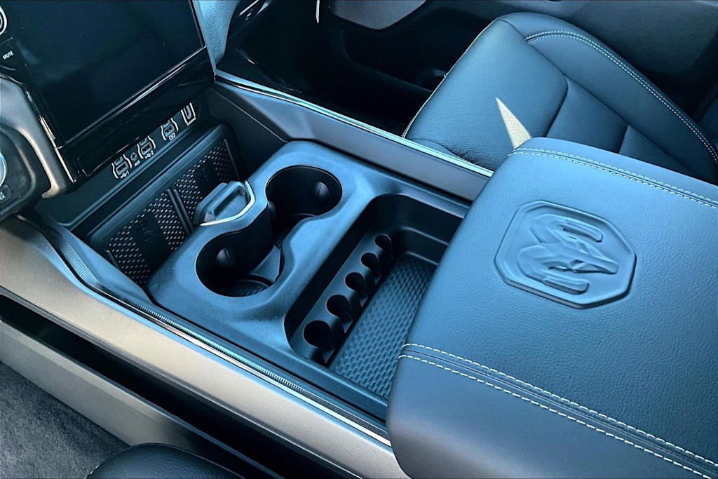 Thumbnail: 2026 RAM 1500 - 14