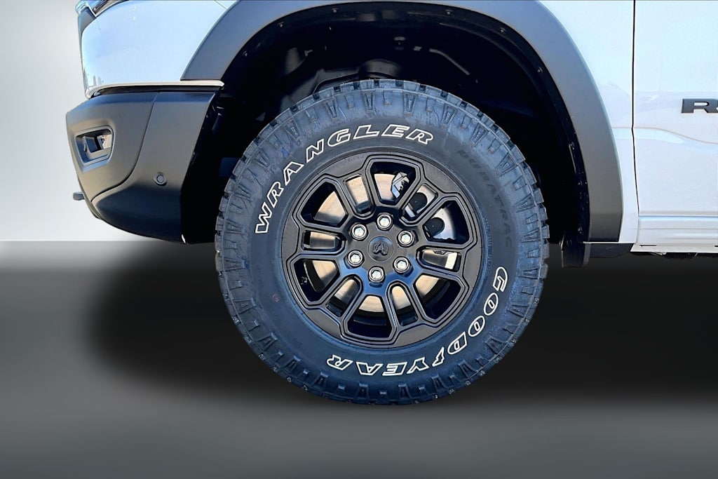 Thumbnail: 2026 RAM 1500 - 7