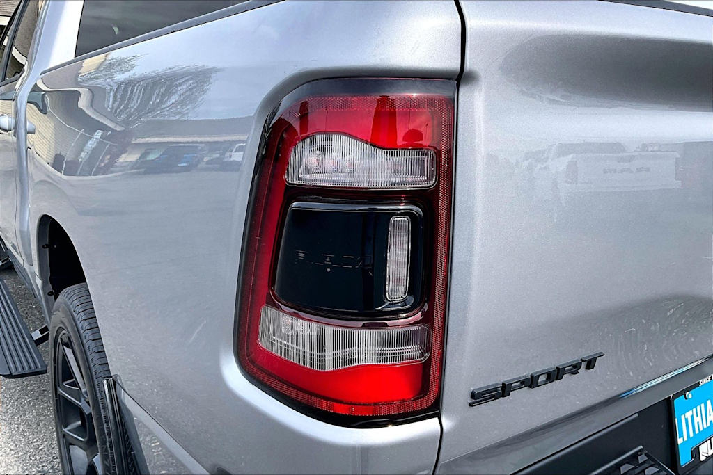 Thumbnail: 2020 RAM 1500 - 31