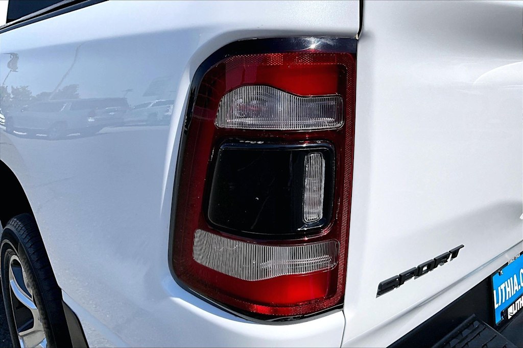 Thumbnail: 2019 RAM 1500 - 32