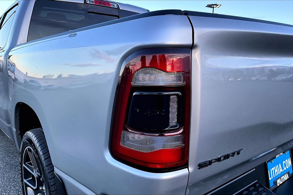 Thumbnail: 2020 RAM 1500 - 33