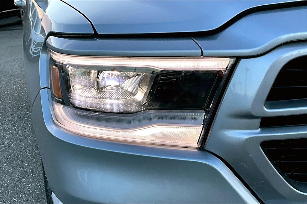 Thumbnail: 2020 RAM 1500 - 32