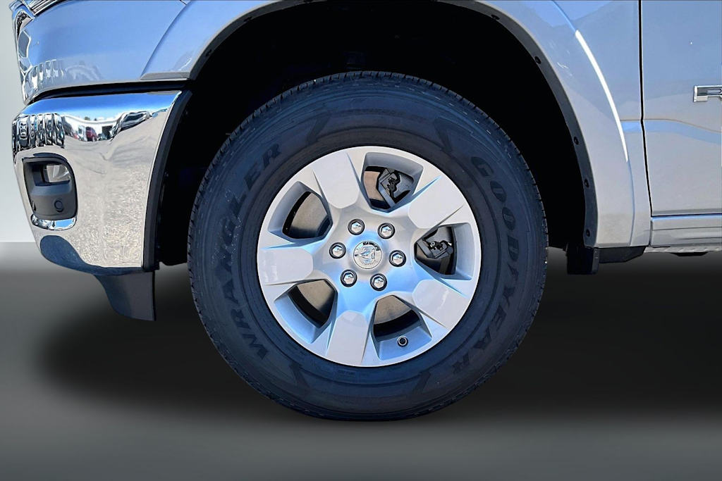 Thumbnail: 2026 RAM 1500 - 8