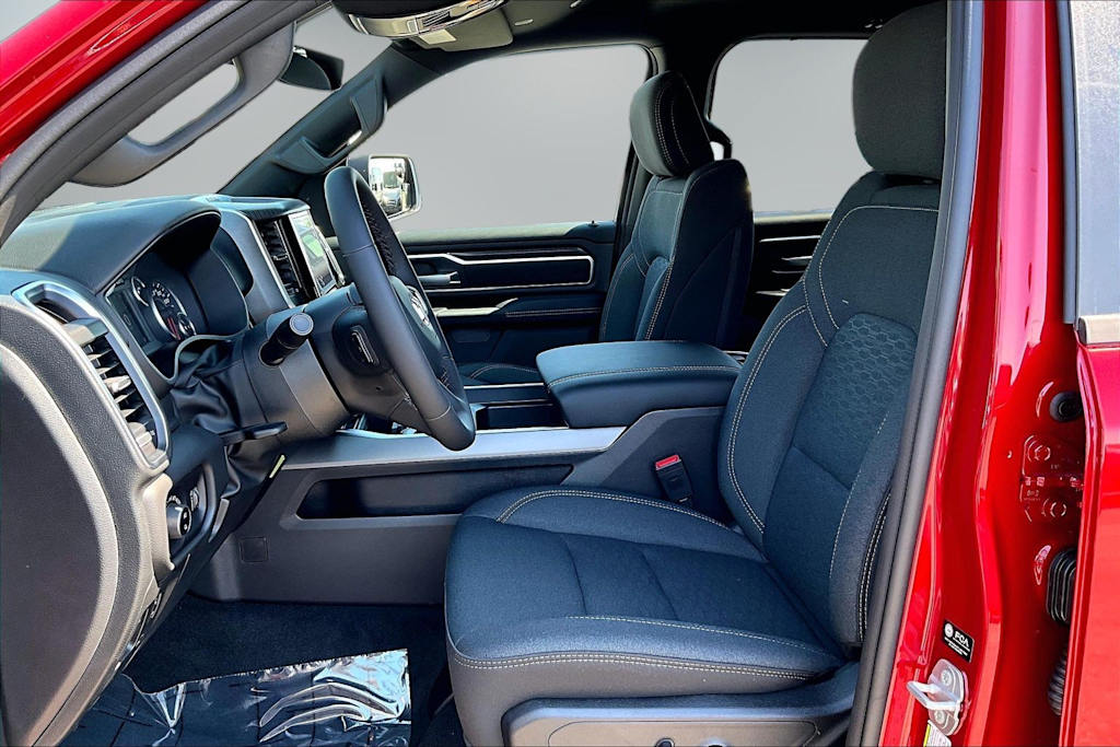 Thumbnail: 2026 RAM 1500 - 10