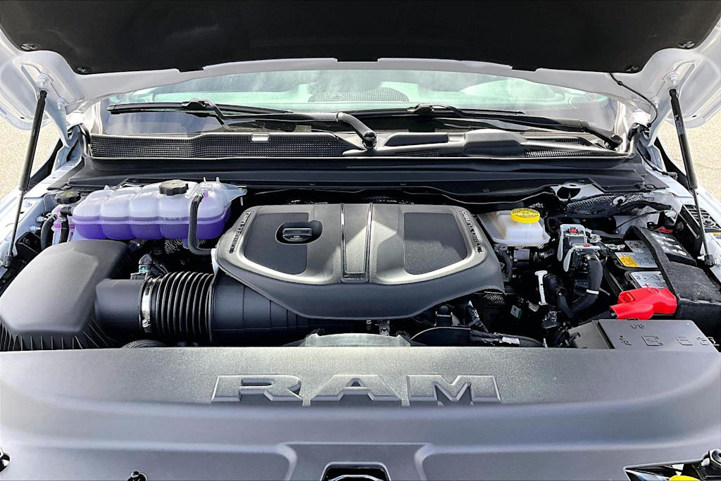 Thumbnail: 2026 RAM 1500 - 9