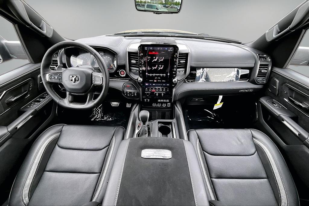 Thumbnail: 2026 RAM 1500 - 9