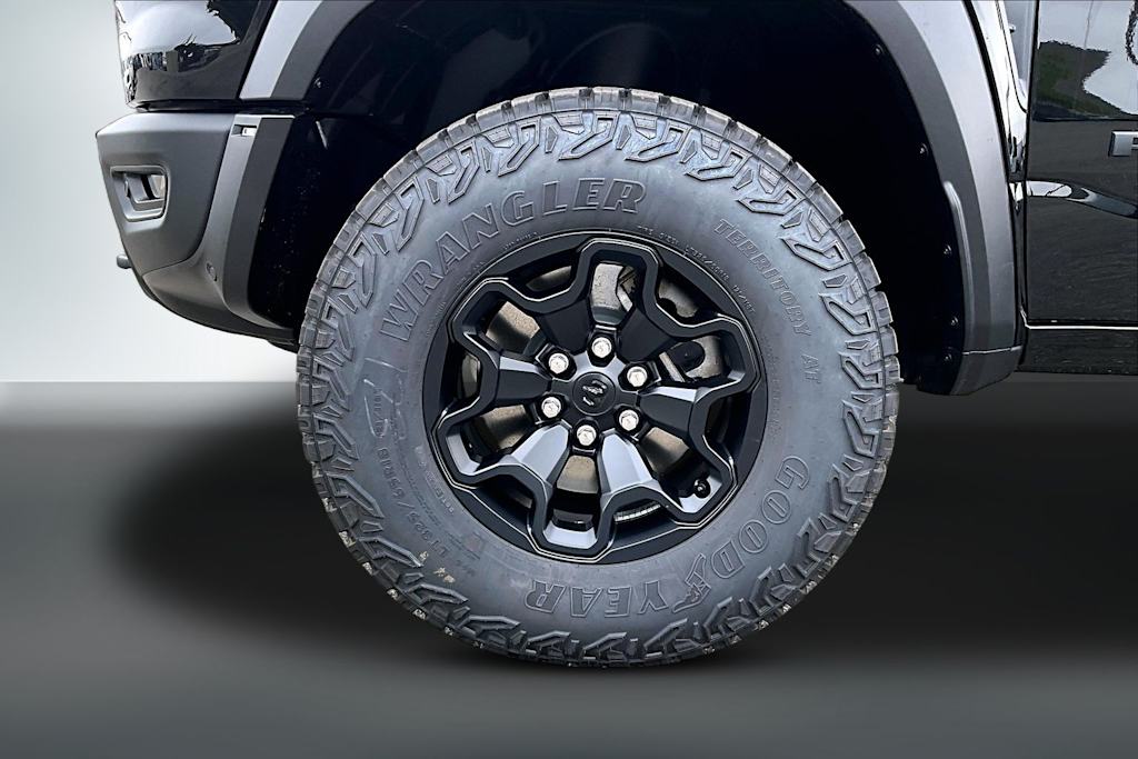 Thumbnail: 2026 RAM 1500 - 7