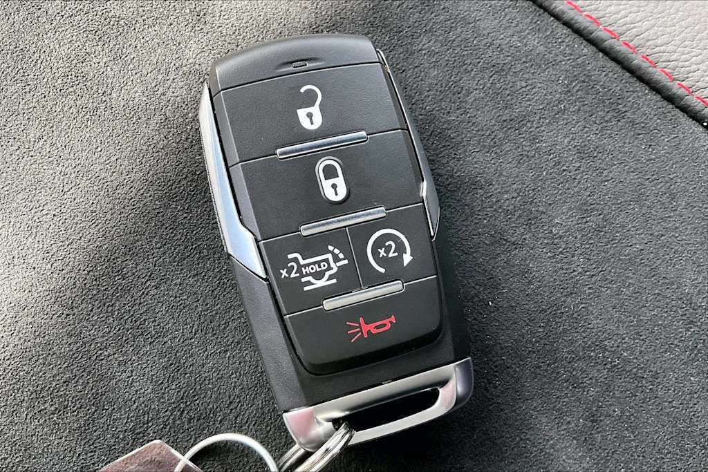 Thumbnail: 2026 RAM 1500 - 18