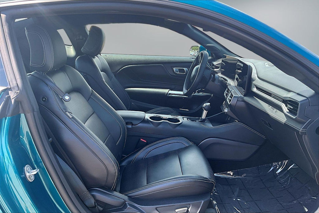 Thumbnail: 2026 Ford Mustang - 12