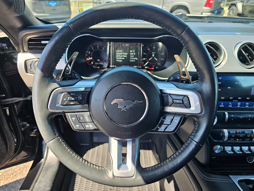 2023 Ford Mustang  12