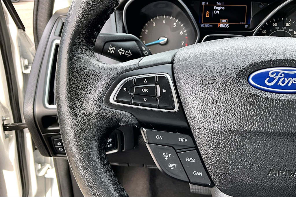 Thumbnail: 2015 Ford Focus - 23